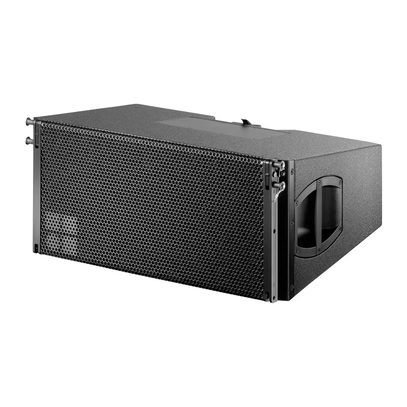 D&B Audio V8 Line Array D&B Audio V8 Line Array